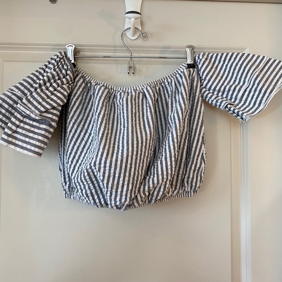 Anthropologie Tops - Anthro Lavender Field Striped off the shoulder Crop Top size Large